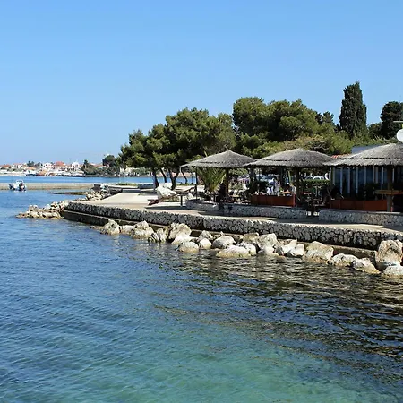 With Parking Space - 18809 * Ζαντάρ