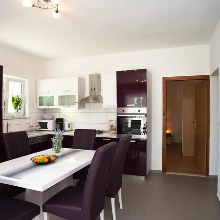 With Parking Space - 18809 Apartment *