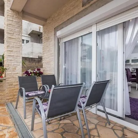 With Parking Space - 18809 Apartment