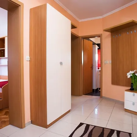 With Parking Space - 18809 Apartment